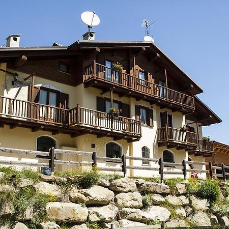 Casa Martin Apartment Праджелато Екстериор снимка