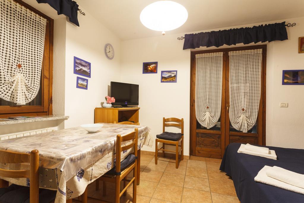 Casa Martin Apartment Праджелато Екстериор снимка